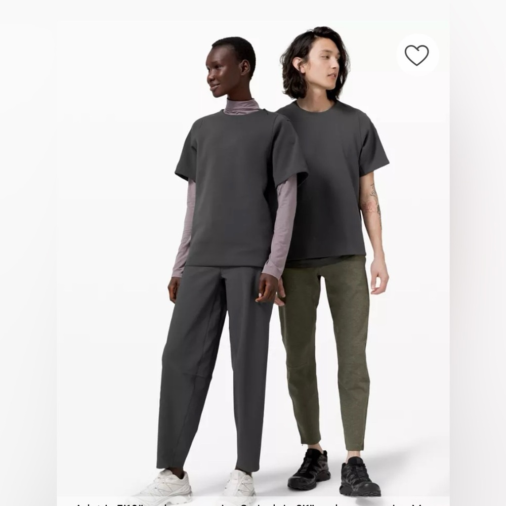 NWT! Lululemon Lab Confluence SS Crew